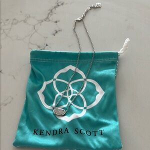 Kendra Scott Silver Pendant Necklace